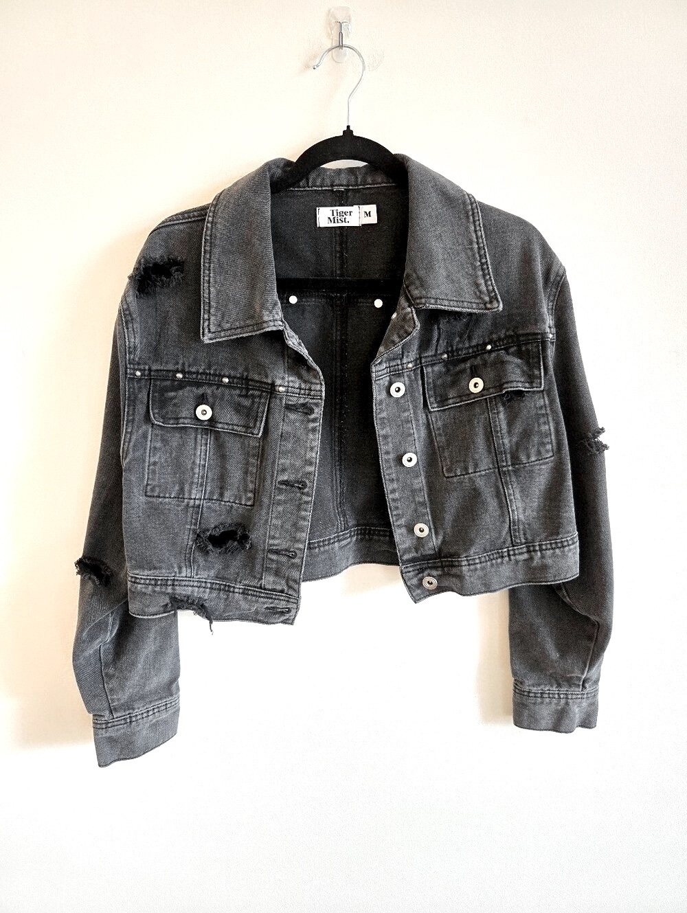 TIGER MIST I M Cropped Distressed Denim Jean Jacket I washed black
